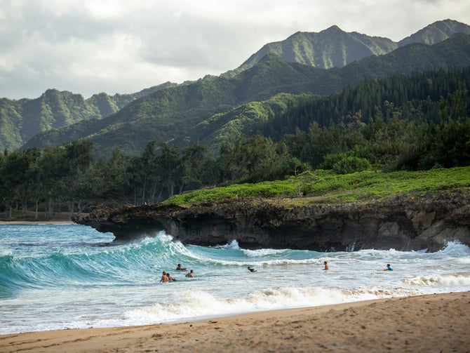 The Oahu Visitors Bureau